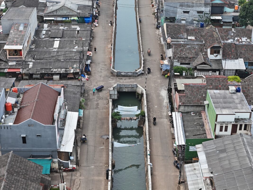 Dinas SDABMBK Tangsel Percepat Upaya Penanganan Banjir di Komplek Maharta